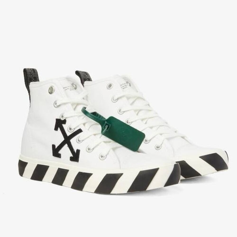 Off-White Vulcanized Logo‎ Mid Top Sneakers White Black Designer Streetwear